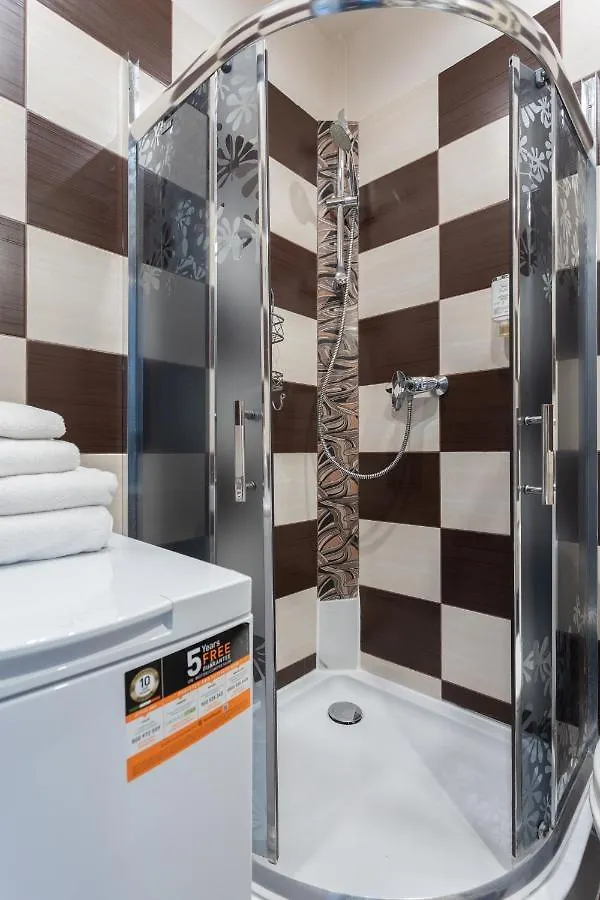 Close- City Center - Marszalkowska Apartment Warsaw Poland